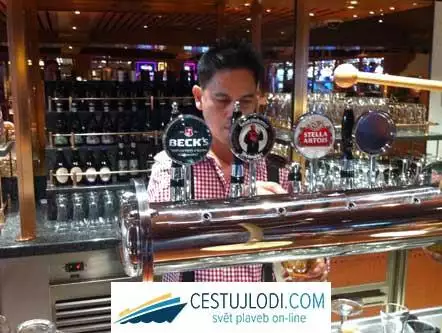 COSTA DIADEMA - restaurace