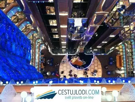 COSTA DIADEMA - hala
