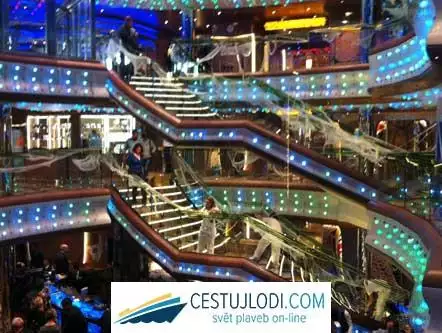 COSTA DIADEMA - knihovna