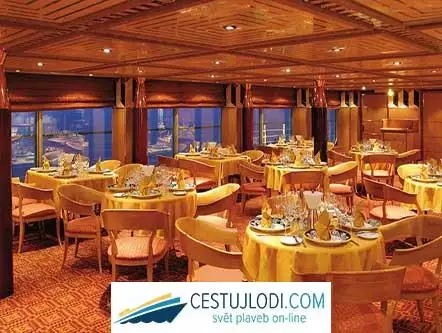 Costa Fortuna - restaurace