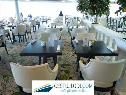 Costa Neoromantica - restaurace Giardino