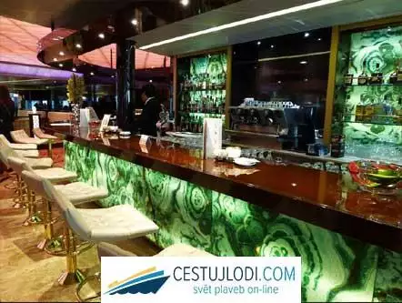 Costa Neoromantica - bar