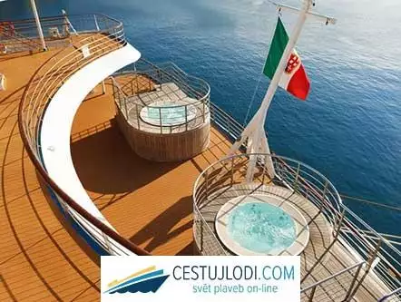 Costa Voyager - vířivky
