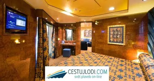 Yacht Club Royal Suite