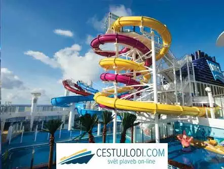 NORWEGIAN BREAKAWAY - bazén