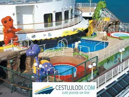NORWEGIAN DAWN - bazén