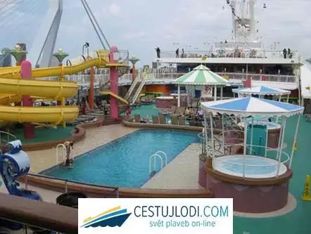 NORWEGIAN JADE - bazény