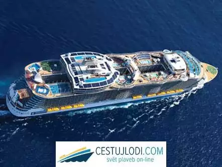RCCL Allure of the seas - pohled na loď