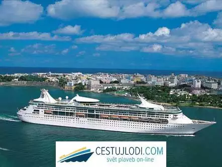 RCCL Grandeur of the seas - pohled z venku