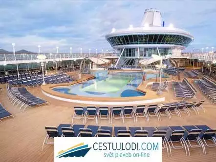 RCCL Splendour of the seas - vnější bazén